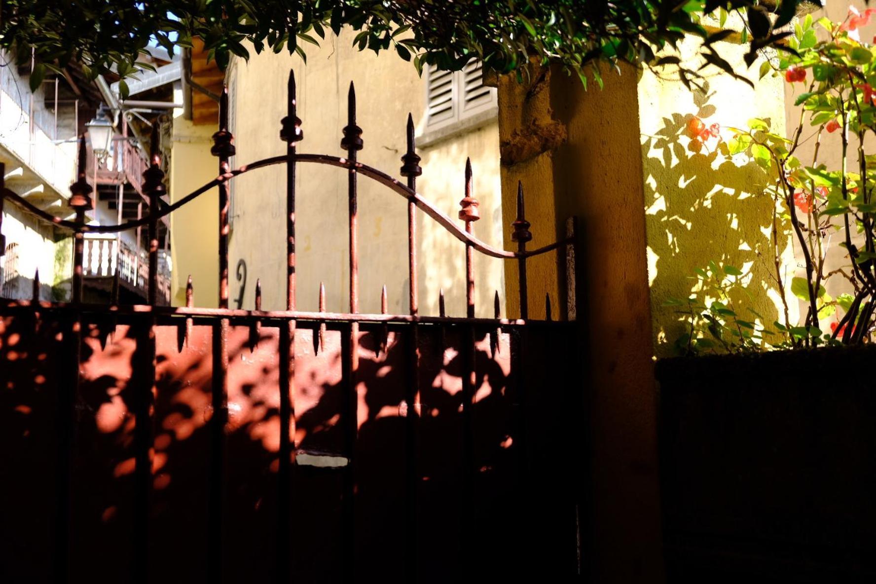 Garden Apartment Lesa Exterior photo